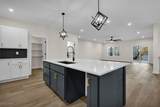 557 Lexington Avenue - Photo 12
