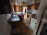 27 Erskine Avenue - Photo 3
