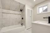 19331 Ormiston Avenue - Photo 9