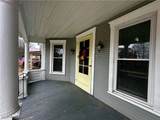209 Oakwood Avenue - Photo 2