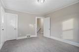 580 Moreley Avenue - Photo 15