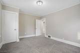 580 Moreley Avenue - Photo 18