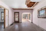 2910 Caroline Avenue - Photo 4