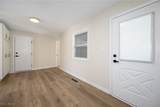 3666 Hiwood Avenue - Photo 11