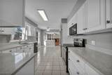 812 Westminister Drive - Photo 10