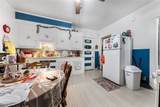 3921 Sackett Avenue - Photo 10