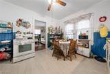 3921 Sackett Avenue - Photo 12