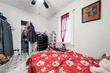 3921 Sackett Avenue - Photo 19