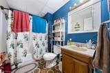 3921 Sackett Avenue - Photo 20