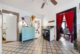 3921 Sackett Avenue - Photo 31