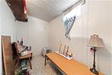3921 Sackett Avenue - Photo 35