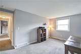 135 Monmouth Court - Photo 15