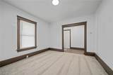 1122 Hoover Place - Photo 3
