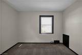 15705 Maplewood Avenue - Photo 18