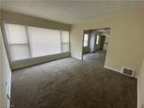 8221 Grand Division Avenue - Photo 4