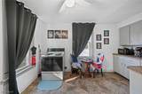 9519 Preston Avenue - Photo 5