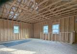 10695 Kinsman Road - Photo 16