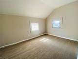 748 Merton Avenue - Photo 20