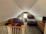 3267 Pinewood - Photo 19