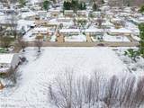 207 Meadowbrook Drive - Photo 3