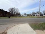 1426 115th Street - Photo 2