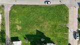 627 33rd Street - Photo 2