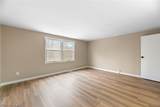 218 Regina Drive - Photo 3