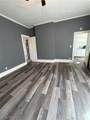 320 Woodlawn Avenue - Photo 10