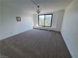 1 Bratenahl Place - Photo 17