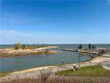 515 Middle Road - Photo 21