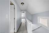 11915 Franklin Boulevard - Photo 14