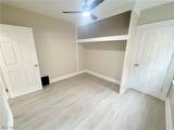 138 Roslyn - Photo 8