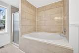 744 Wooster Street - Photo 14