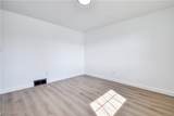 447 Saint Lawrence Boulevard - Photo 35