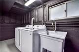 447 Saint Lawrence Boulevard - Photo 43