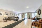 16100 Van Aken Boulevard - Photo 3