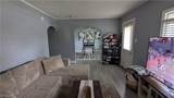 320 Indiana Avenue - Photo 21