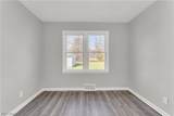 2521 Greenvale Road - Photo 16