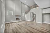2087 Glenmont Drive - Photo 5