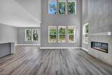 2087 Glenmont Drive - Photo 8