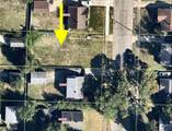 902 Chinook Avenue - Photo 3