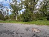 1445 Parkview Drive - Photo 5