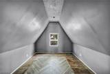 1004 East Avenue - Photo 39