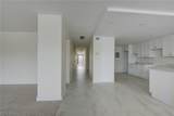 2 Bratenahl Place - Photo 11