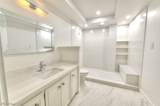 2 Bratenahl Place - Photo 18