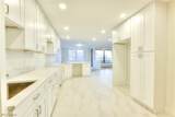 2 Bratenahl Place - Photo 8