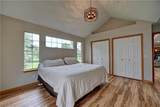 611 Pond View Circle - Photo 18