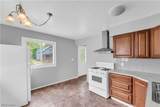 16605 Glenpark Avenue - Photo 10