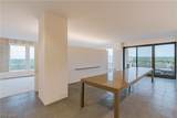 2 Bratenahl Place - Photo 14