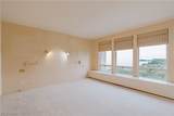 2 Bratenahl Place - Photo 18